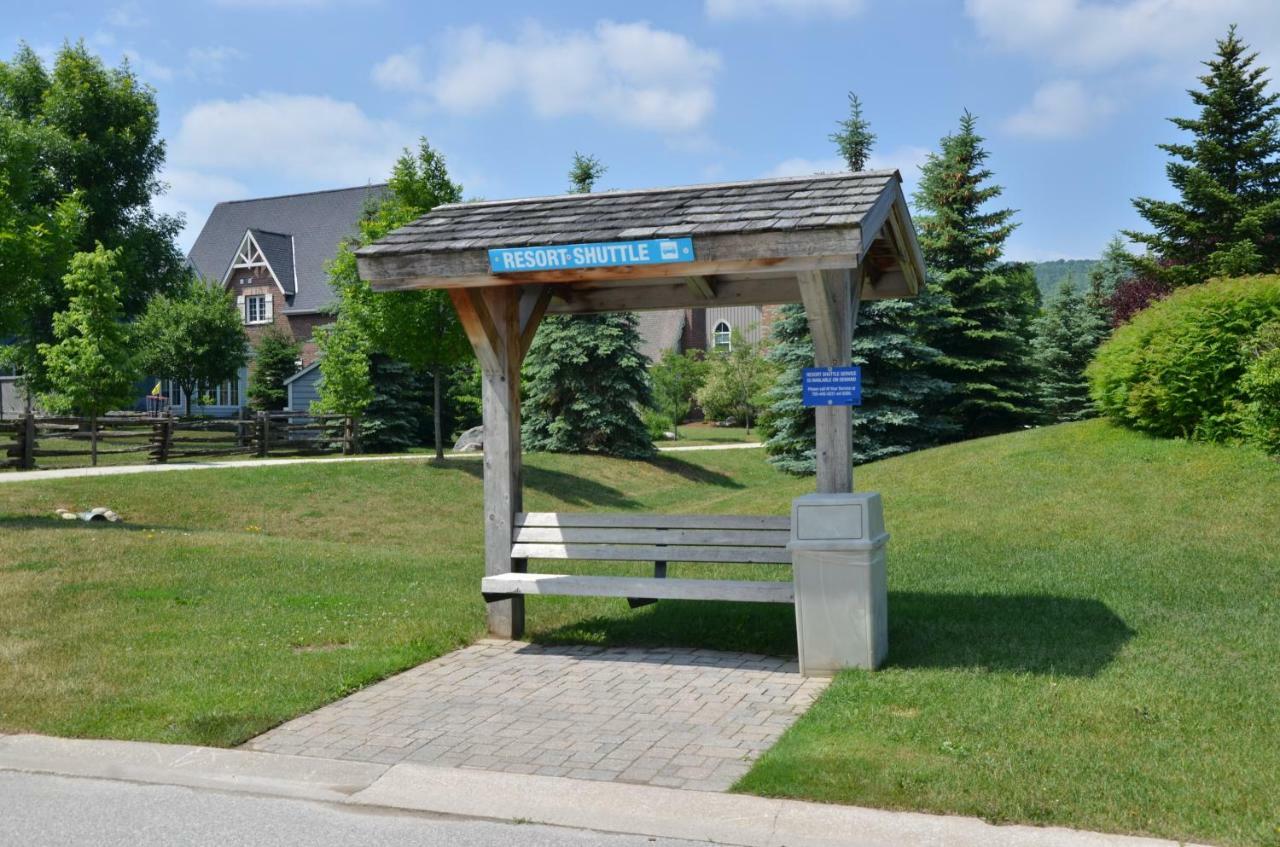 New Blue Mountain Village Snowbridge Executive Townhome Sleeps 10 With Outdoor Pool And Shuttle Nottawa Exteriör bild